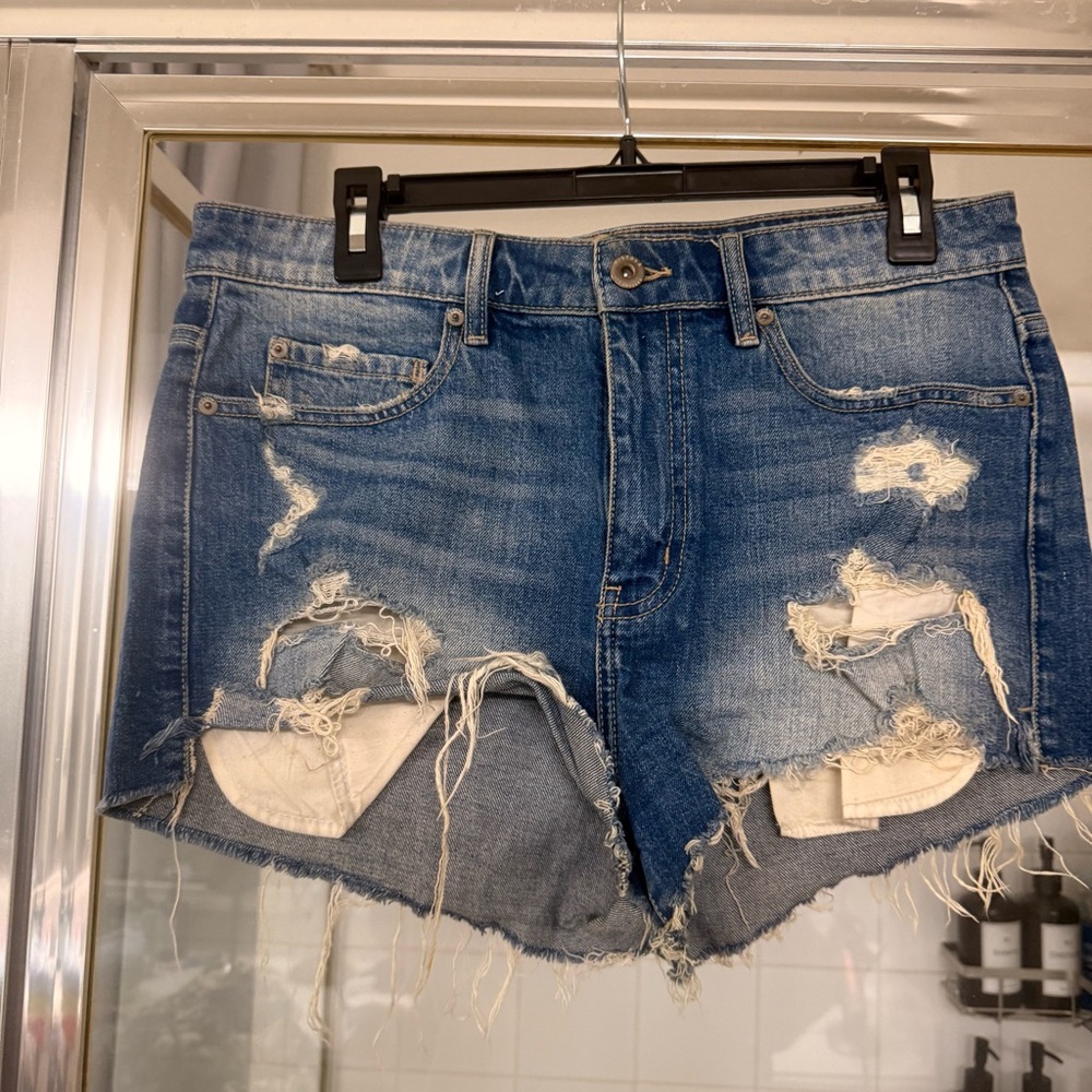 Pistols Distressed Blue Denim Shorts Size 30
